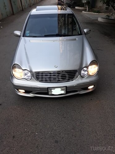 Mercedes C 240 2001, 239,500 km - 2.6 l - Bakı