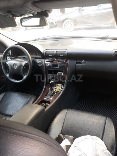 Mercedes C 240 2001, 239,500 km - 2.6 l - Bakı