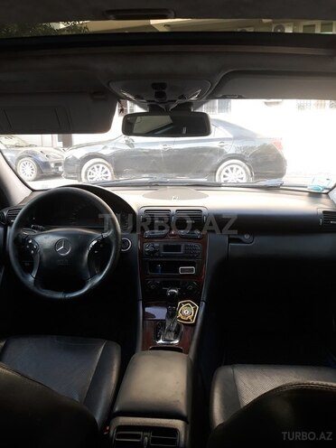 Mercedes C 240 2001, 239,500 km - 2.6 l - Bakı