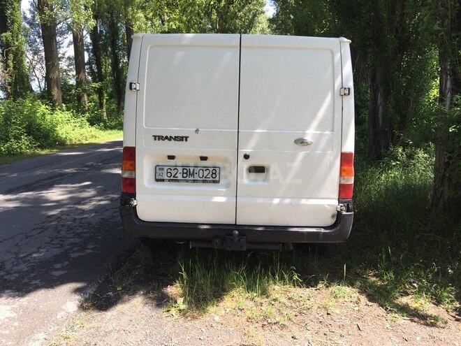Ford Transit 2002, 267,276 km - 2.2 l - Zaqatala