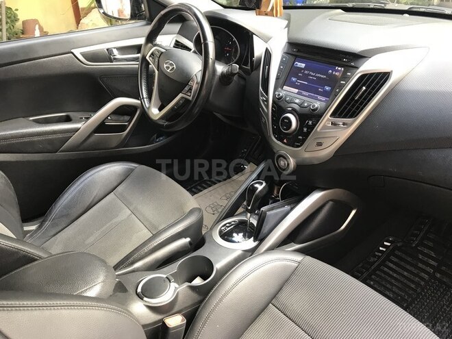 Hyundai Veloster 2014, 23,800 km - 1.6 l - Bakı