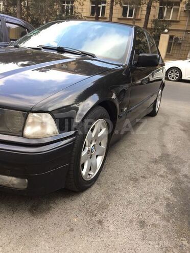 BMW 320 1995, 232,232 km - 2.0 л - Bakı