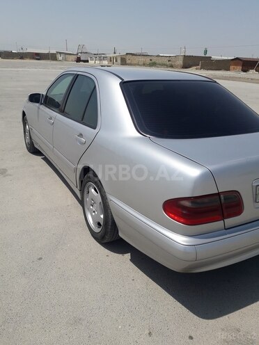 Mercedes E 220 1998, 761,615 km - 0.2 l - Bakı