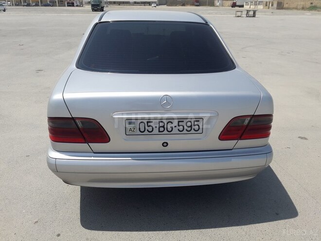 Mercedes E 220 1998, 761,615 km - 0.2 l - Bakı