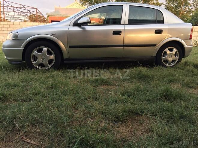 Opel Astra 2002, 199,000 km - 1.6 l - Bakı