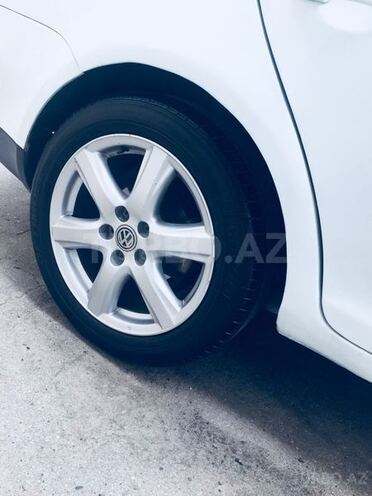 Volkswagen Jetta 2010, 123,000 km - 1.6 l - Bakı