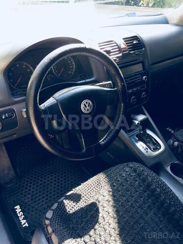 Volkswagen Jetta 2010, 123,000 km - 1.6 l - Bakı