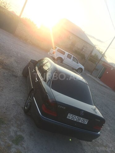 Mercedes C 240 1997, 264,792 km - 2.6 l - Sumqayıt