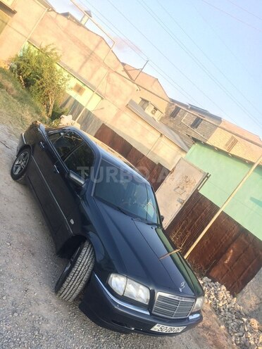 Mercedes C 240 1997, 264,792 km - 2.6 l - Sumqayıt