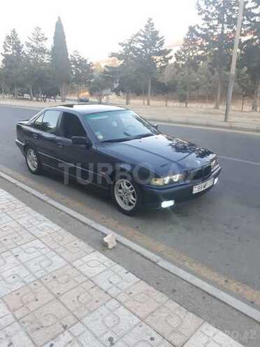 BMW 318 1997, 280,000 km - 1.8 l - Bakı