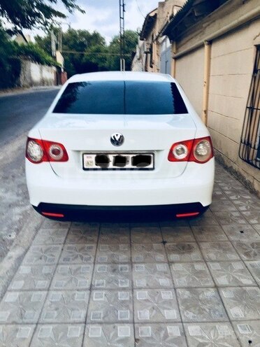 Volkswagen Jetta 2010, 123,000 km - 1.6 l - Bakı