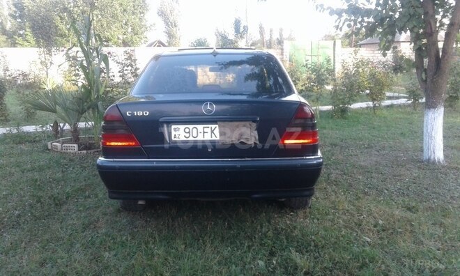 Mercedes C 180 1999, 122,500 km - 1.8 л - Qəbələ