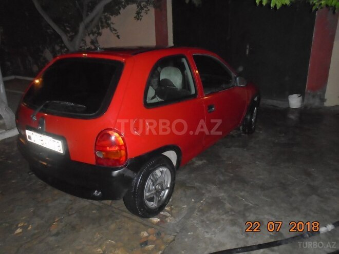 Opel Corsa 1996, 196,432 km - 1.4 l - Bakı