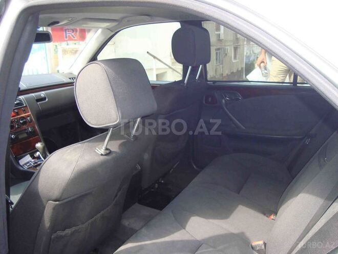 Mercedes E 220 1999, 370,000 km - 2.2 l - Bakı