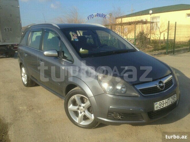 Opel Zafira 2006, 280,000 km - 1.9 l - Bakı