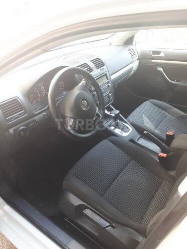 Volkswagen Jetta 2010, 135,000 km - 1.6 l - Bakı
