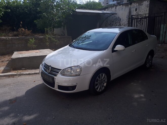 Volkswagen Jetta 2010, 135,000 km - 1.6 l - Bakı