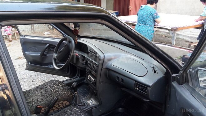LADA (VAZ) 2115 2004, 268,000 km - 0.2 l - Mingəçevir