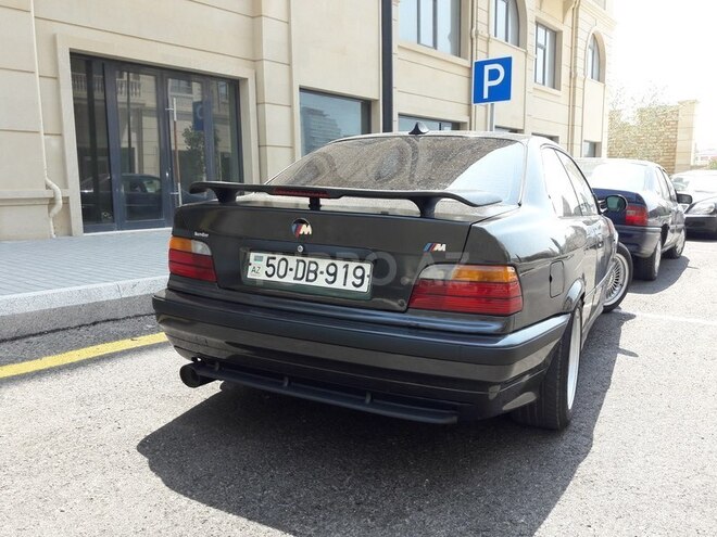 BMW 318 1992, 388,473 km - 1.8 l - Bakı
