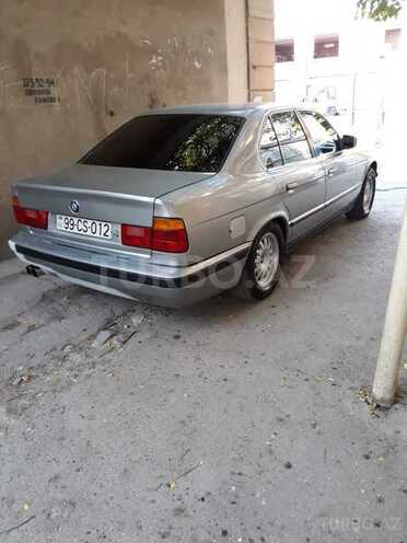 BMW 520 1988, 160,000 km - 2.0 л - Bakı