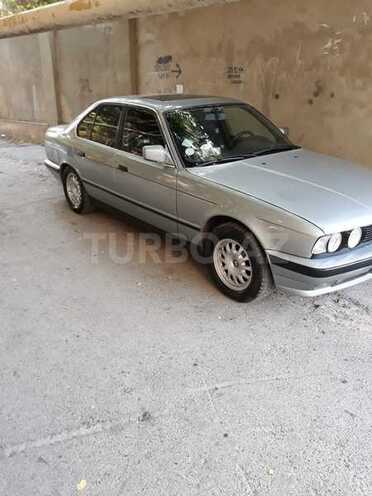 BMW 520 1988, 160,000 km - 2.0 л - Bakı