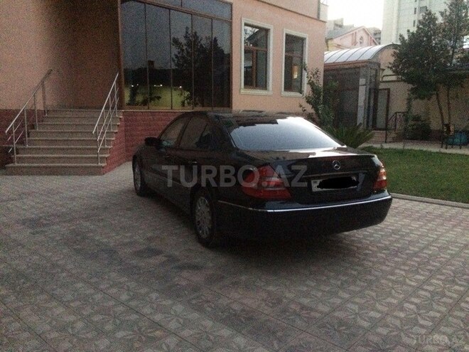 Mercedes E 240 2002, 210,000 km - 2.6 l - Bakı