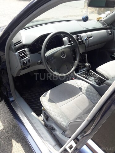 Mercedes E 270 1999, 350,000 km - 2.7 л - Bakı