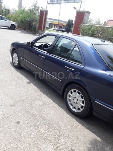 Mercedes E 270 1999, 350,000 km - 2.7 л - Bakı