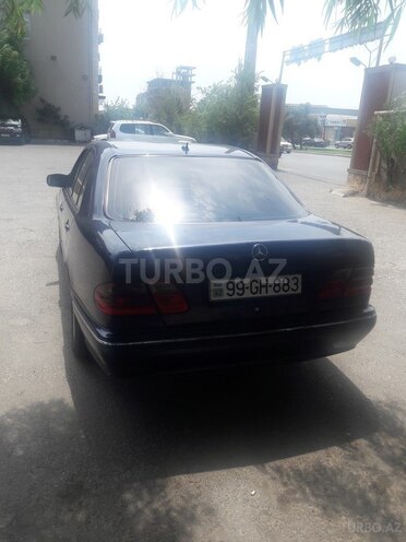 Mercedes E 270 1999, 350,000 km - 2.7 л - Bakı