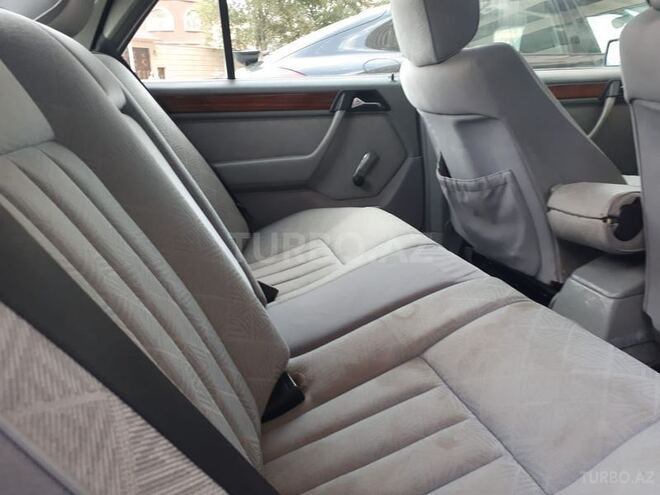 Mercedes E 220 1993, 419,000 km - 2.2 л - Bakı