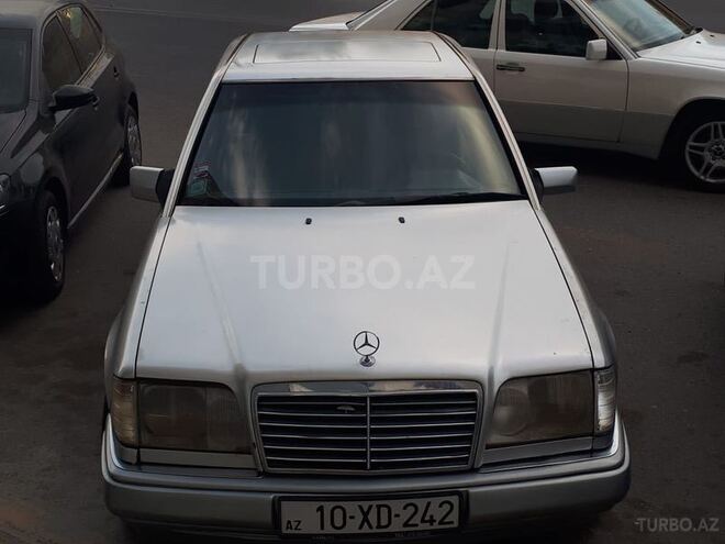 Mercedes E 220 1993, 419,000 km - 2.2 л - Bakı