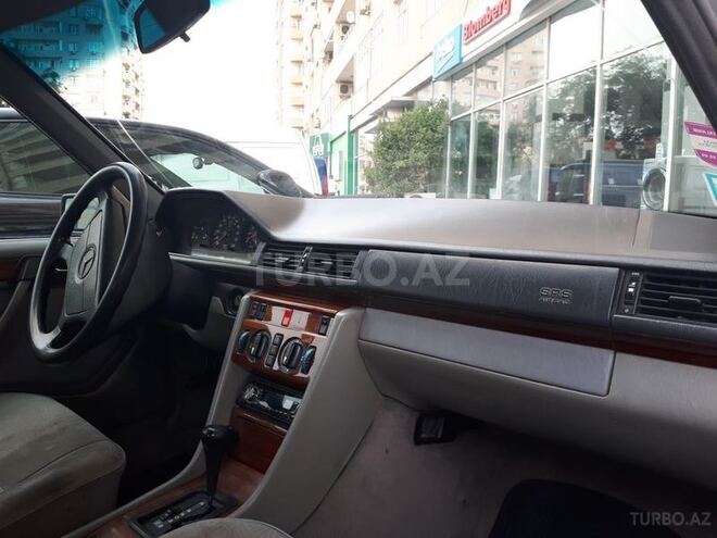 Mercedes E 220 1993, 419,000 km - 2.2 л - Bakı