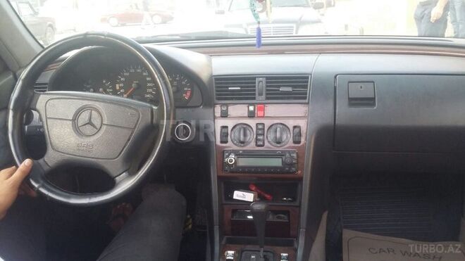 Mercedes C 220 1994, 346,000 km - 2.2 л - Xırdalan