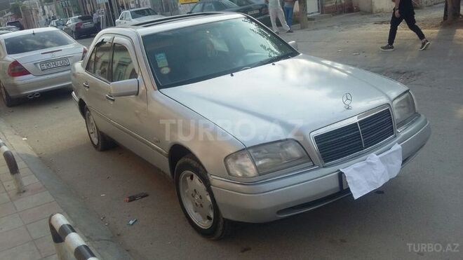 Mercedes C 220 1994, 346,000 km - 2.2 л - Xırdalan