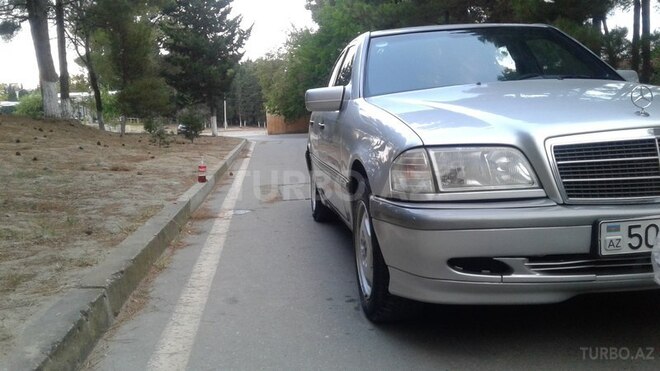 Mercedes C 180 1999, 326,257 km - 1.8 л - Bakı