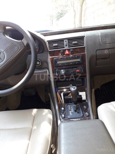 Mercedes C 230 1996, 200,000 km - 2.3 l - Bakı