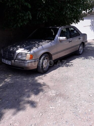 Mercedes C 230 1996, 200,000 km - 2.3 l - Bakı