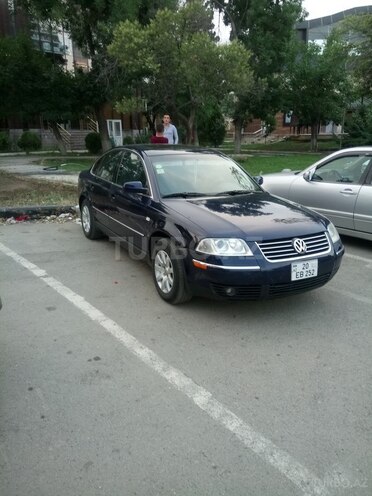 Volkswagen Passat 2003, 243,000 km - 1.8 l - Gəncə