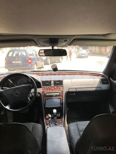 Mercedes C 280 1998, 228,000 km - 2.8 l - Bakı