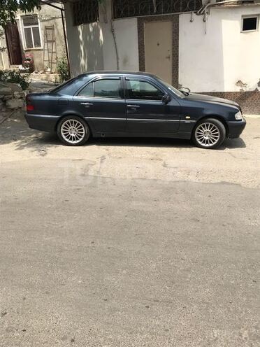 Mercedes C 280 1998, 228,000 km - 2.8 l - Bakı