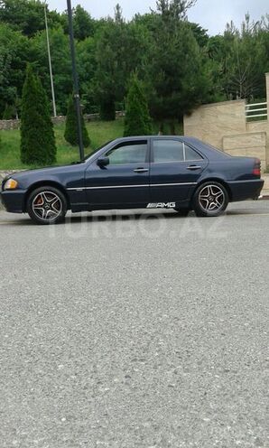 Mercedes C 200 1996, 319,499 km - 2.0 л - Qusar
