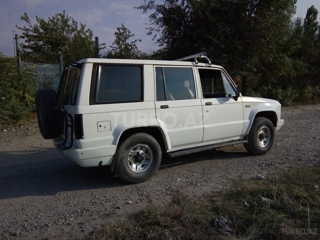 Isuzu  1986, 300,699 km - 2.2 l - Quba