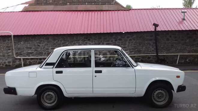 LADA (VAZ) 2107 2008, 169,000 km - 1.6 л - Qax
