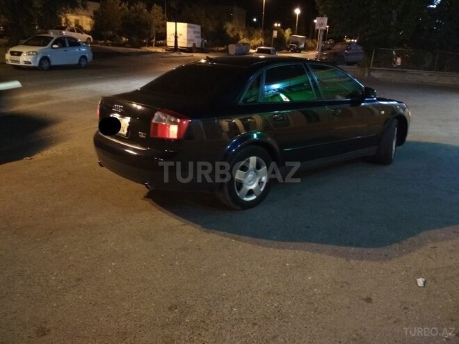 Audi A4 2002, 165,800 km - 1.8 л - Bakı
