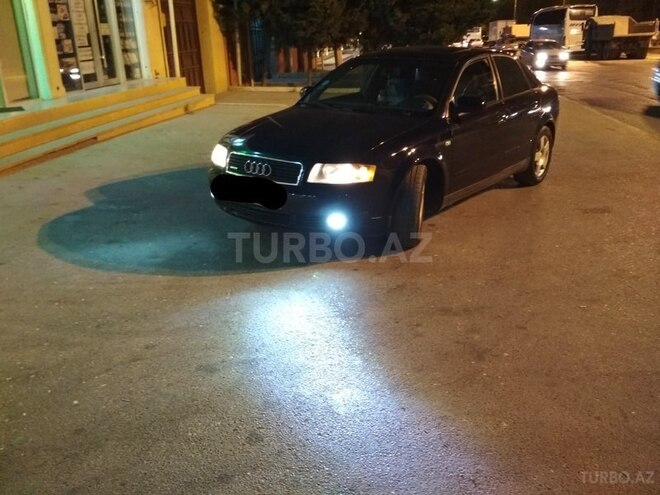 Audi A4 2002, 165,800 km - 1.8 л - Bakı
