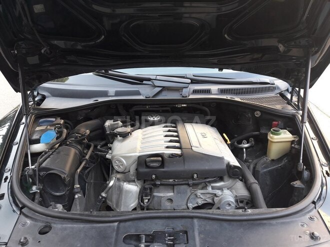 Volkswagen Touareg 2004, 180,000 km - 3.2 l - Bakı