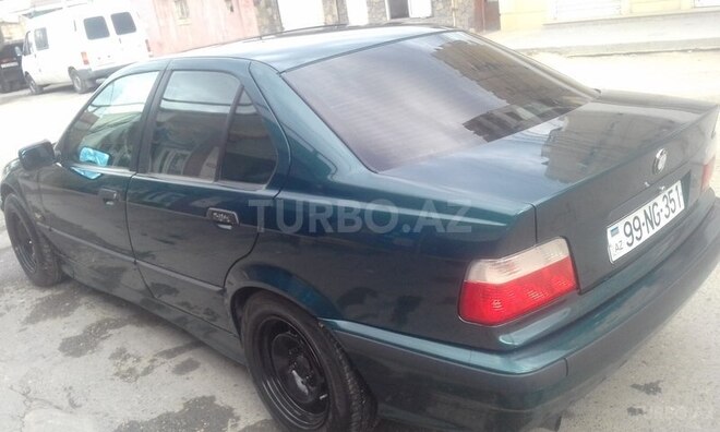BMW 318 1996, 250,000 km - 1.8 l - Bakı