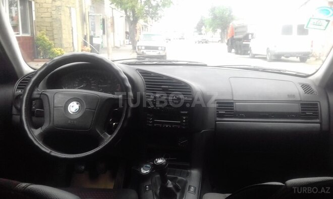 BMW 318 1996, 250,000 km - 1.8 l - Bakı