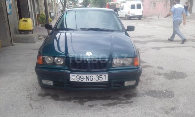 BMW 318 1996, 250,000 km - 1.8 l - Bakı