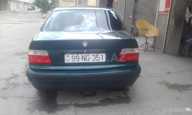 BMW 318 1996, 250,000 km - 1.8 l - Bakı